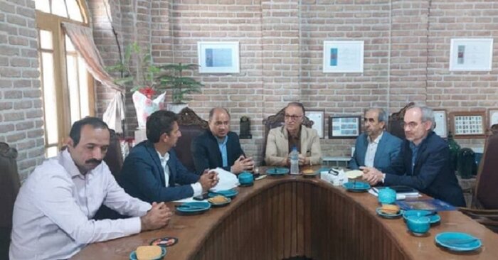 فرش مراغه در مسیر «شهر ملی فرش»