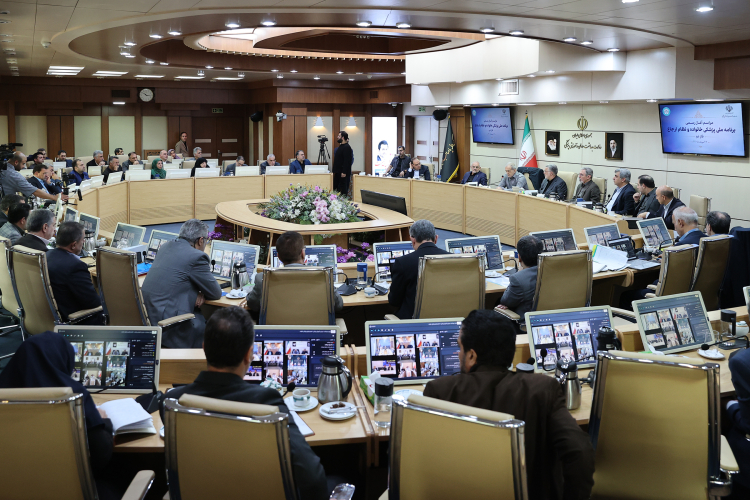 پزشکیان: با اتکا به نخبگان و مدیران با انگیزه میتوان تحول نظام سلامت را محقق کرد