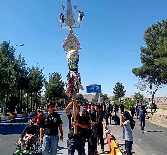 دلهایی که از راه دور به کربلا رسیدند