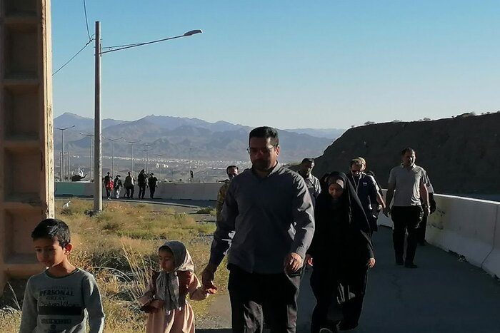همگام با خانواده؛ خبرنگاران بیرجند به استقبال هفته خبرنگار رفتند
