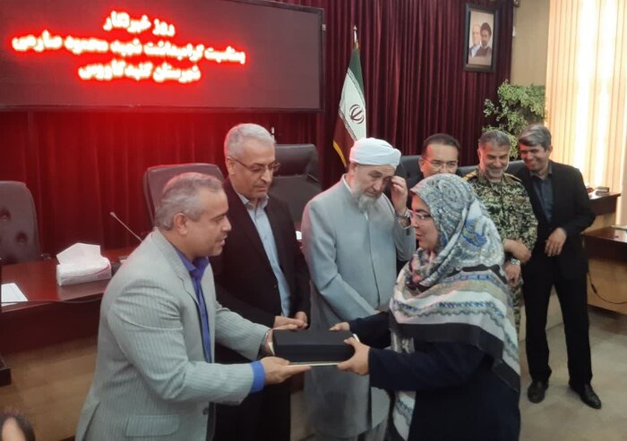 نماینده خبرگان رهبری: خبرنگاران، امین جامعه هستند