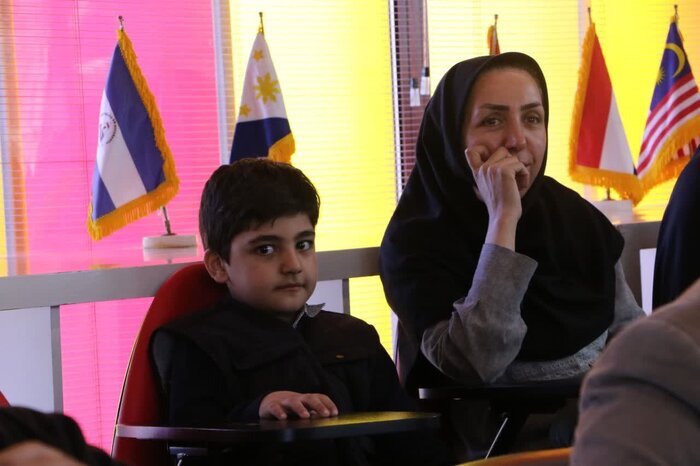 اندر احوالات مادران خبرنگار که با قلم خود به روی آرامش خط کشیدهاند