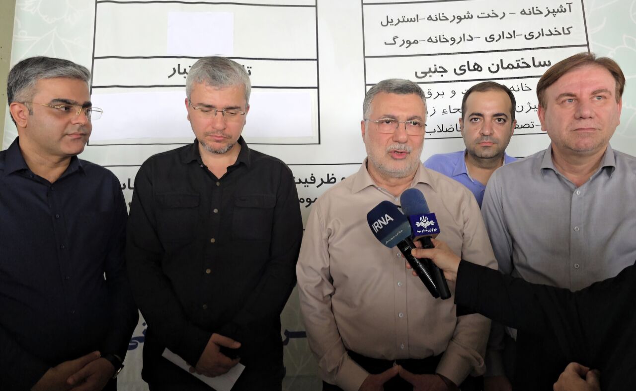 وزیر بهداشت: تکمیل بیمارستان ۱۷ شهریور برازجان تا اوایل سال آینده هدفگذاری شده است وزیر بهداشت: تکمیل بیمارستان ۱۷ شهریور برازجان تا اوایل سال آینده هدفگذاری شده است