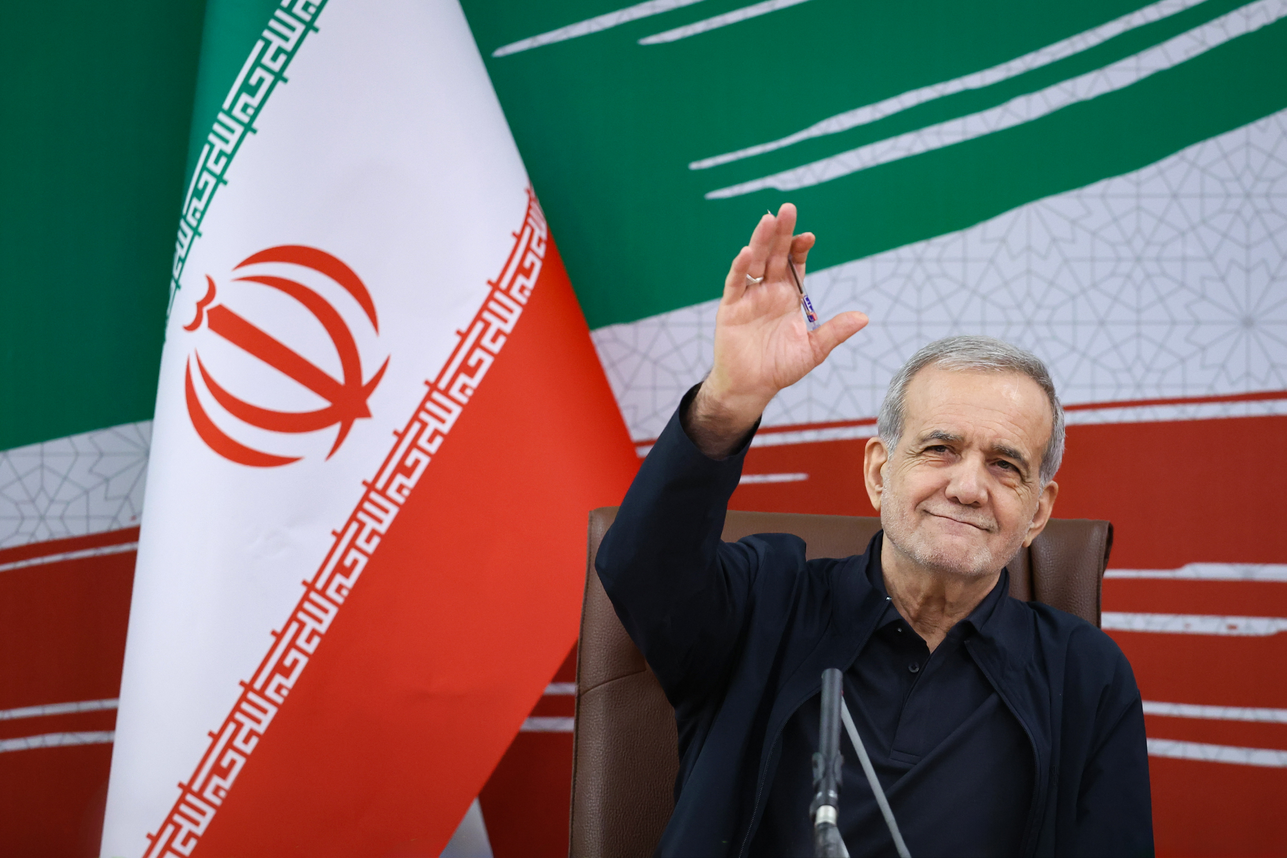 پزشکیان: بهترین زمان برای دستیابی به توافق شرایط کنونی است/از حقوق ملت کوتاه نمیآییم