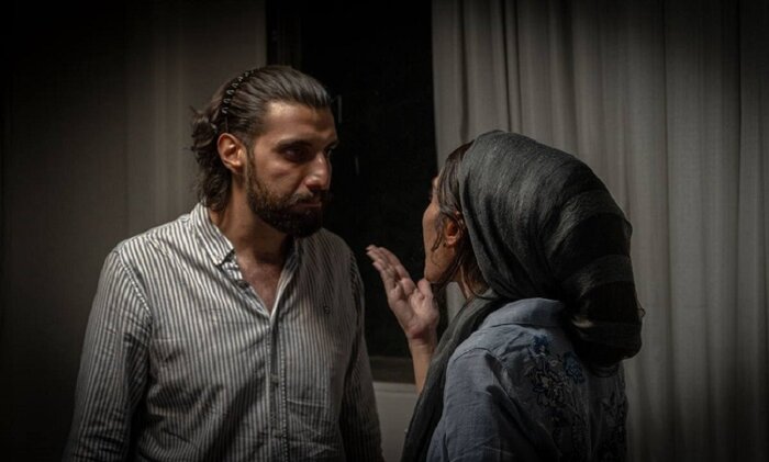 اعلام آمار هفتگی فروش نمایشهای تئاترشهر/ «پدرکشی» با صدای هوتن شکیبا منتشر شد