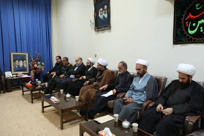 امام جمعه ایلام: مسجد، محور مدیریت میدان در برابر دسیسههای دشمن است
