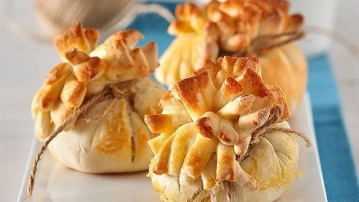 بقچه گوشت خانگی؛ غذای خوشمزه و مجلسی با طرز تهیه‌ای ساده