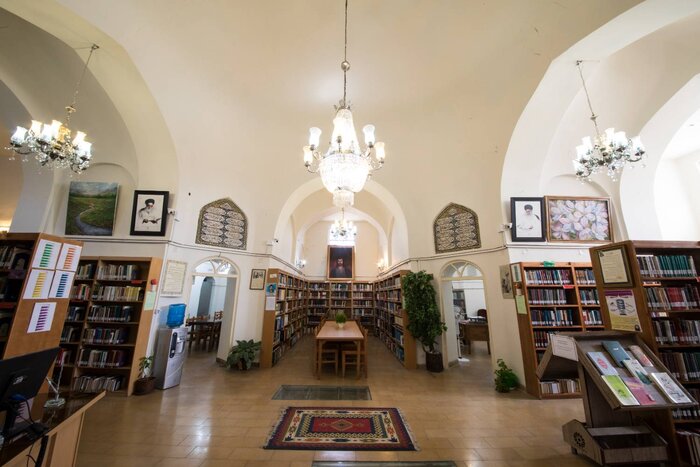 کتابخانه حافظیه؛ مرواریدی کهن در دل صدف