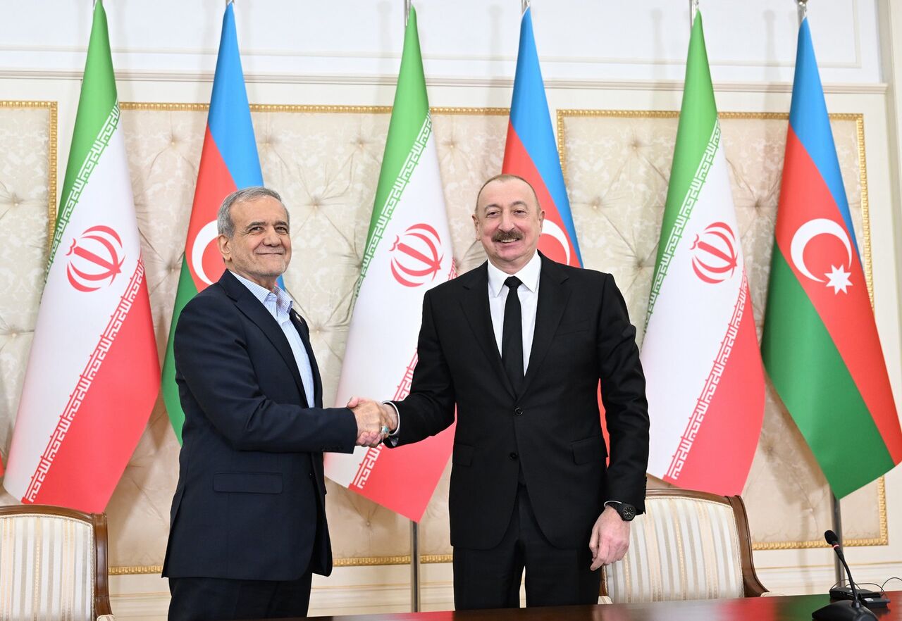علیاف خطاب به پزشکیان؛ باکو در کنار ملت ایران ایستاده است