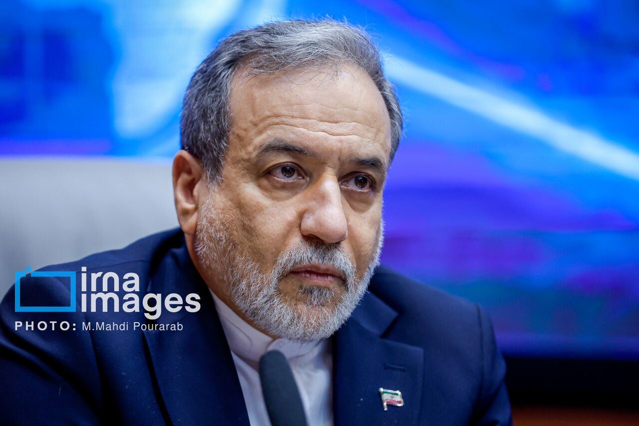 Réplique cinglante d’Araghchi au ministre français des Affaires étrangères : vos sermons sont honteux Réplique cinglante d’Araghchi au ministre français des Affaires étrangères : vos sermons sont honteux