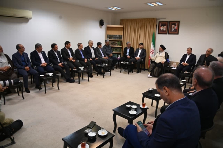 ستار هاشمی: پایداری ارتباط در شرایط جنگی، اولویت وزارت ارتباطات بود
