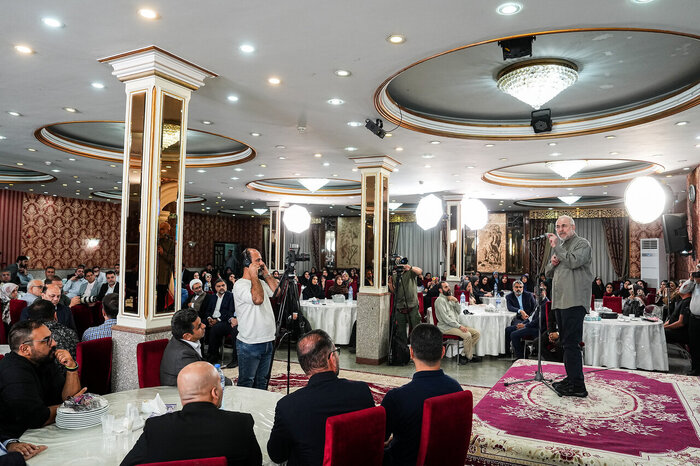 قالیباف: ایران در بُعد نظامی و سیاسی جنگ پیروز شد/درخشش خبرنگاران درجنگ ۱۲ روزه و رمضان