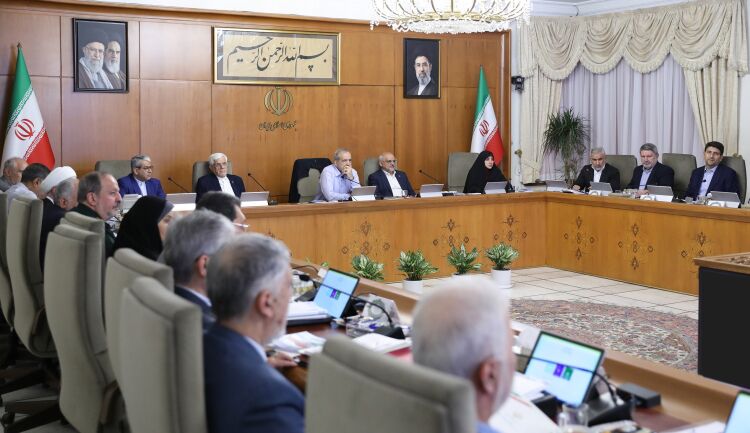 پزشکیان: انتصابات مدیریتی بر مبنای شاخصهای علمی و بدون ملاحظات سیاسی