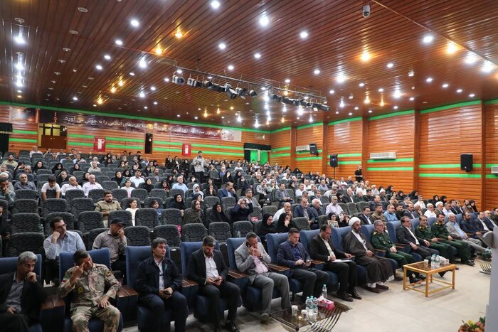 فرمانده سپاه ایلام: ناگفتههای ایستادگی آزادگان روایت شود