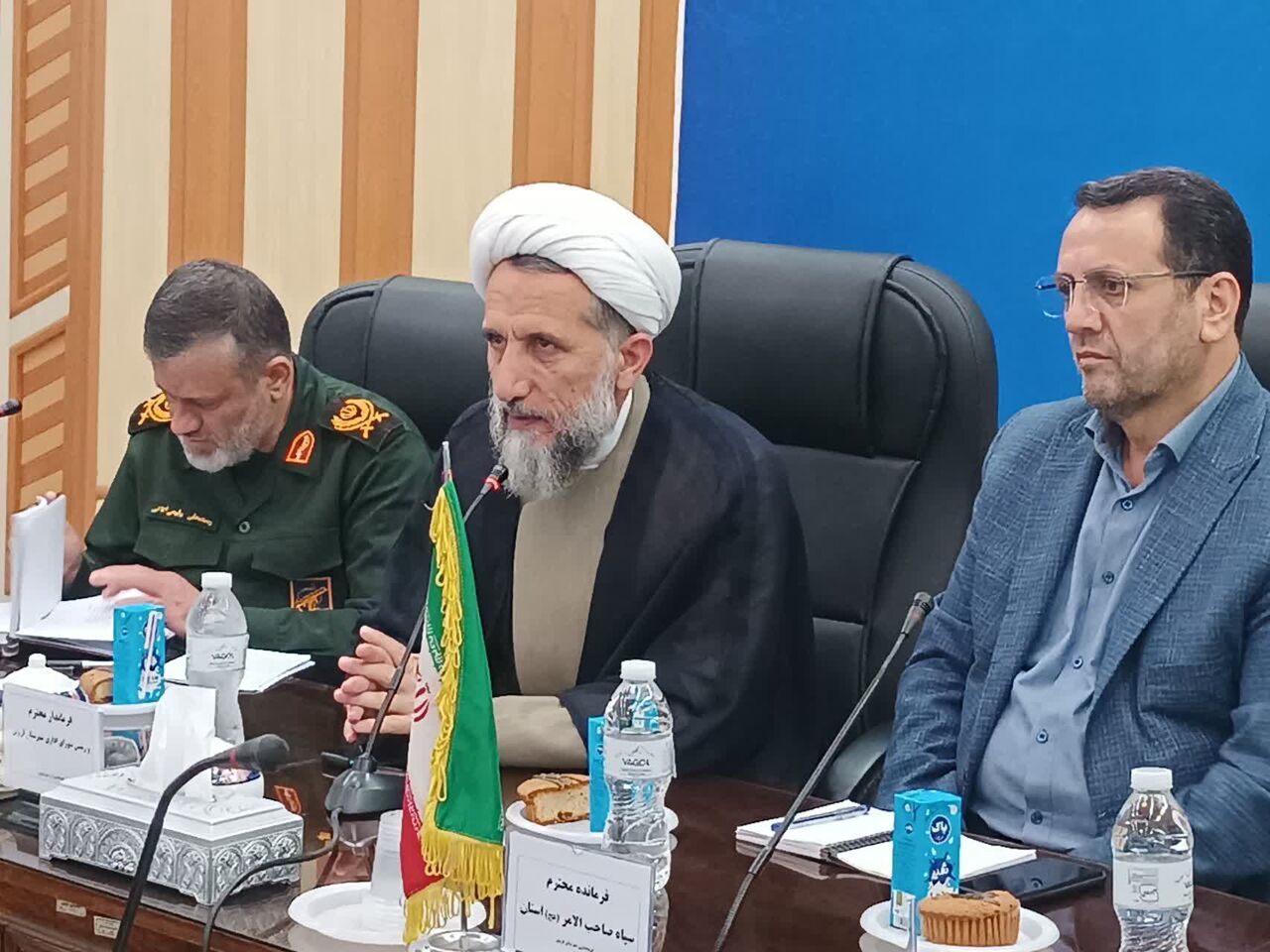 امام جمعه قزوین: خدمت به مردم و اجرای فرامین الهی، مهمترین وظیفه کارگزاران نظام است