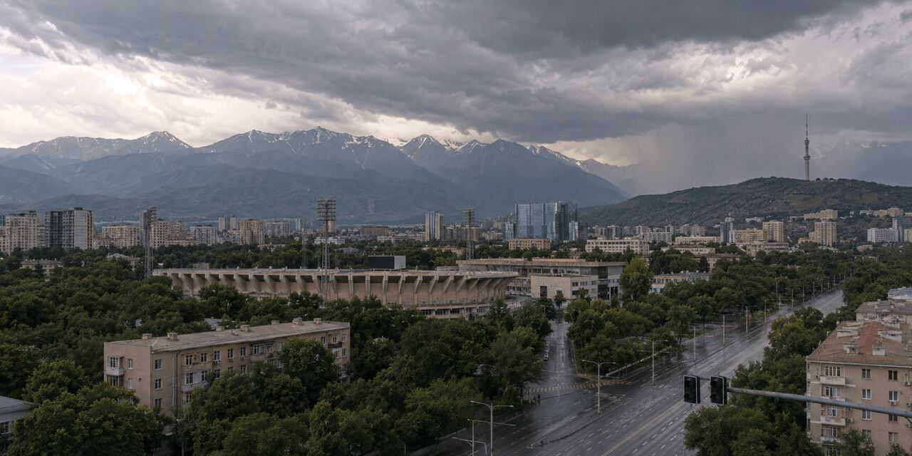 اختلافنظر در مورد علت قطعی برق گسترده در آسیای مرکزی