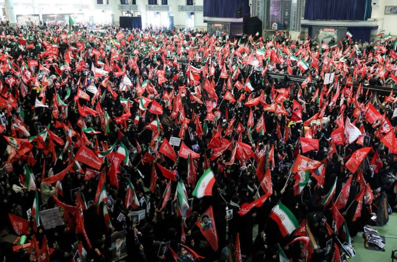 گذشت چهل روز از وداع؛ داغی تازه در دل ایران