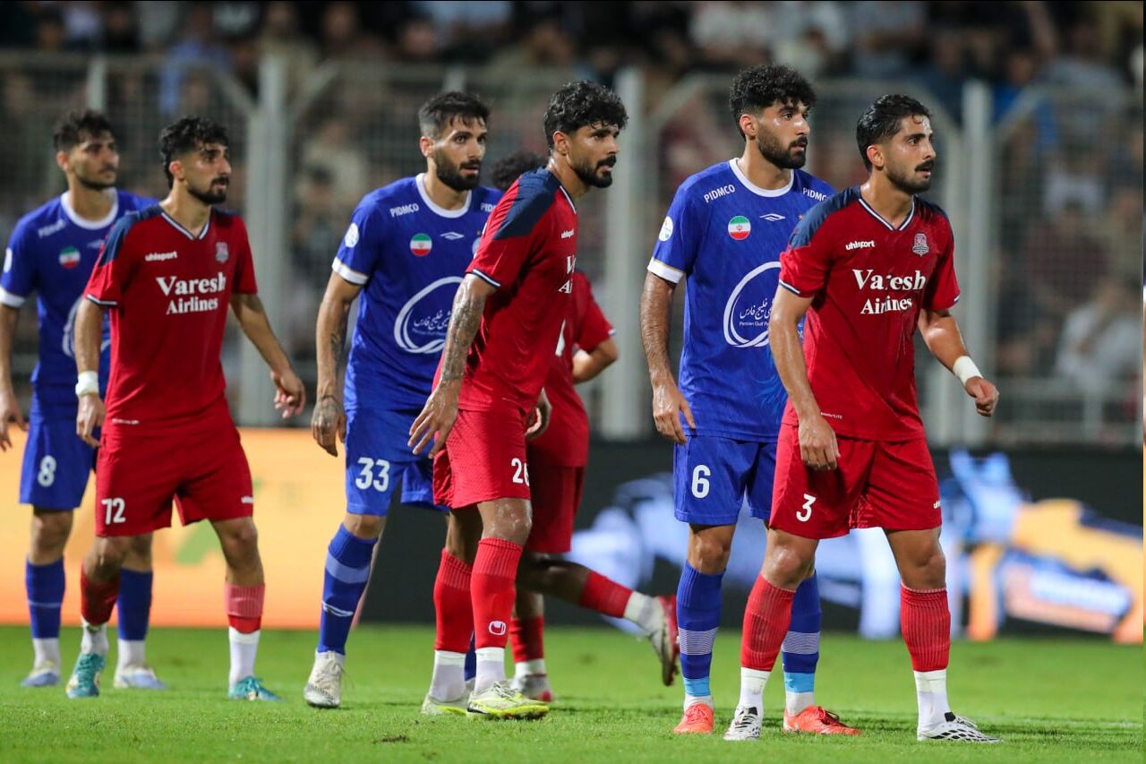 تساوی بدون گل استقلال و نساجی در نیمه نخست لیگ برتر
