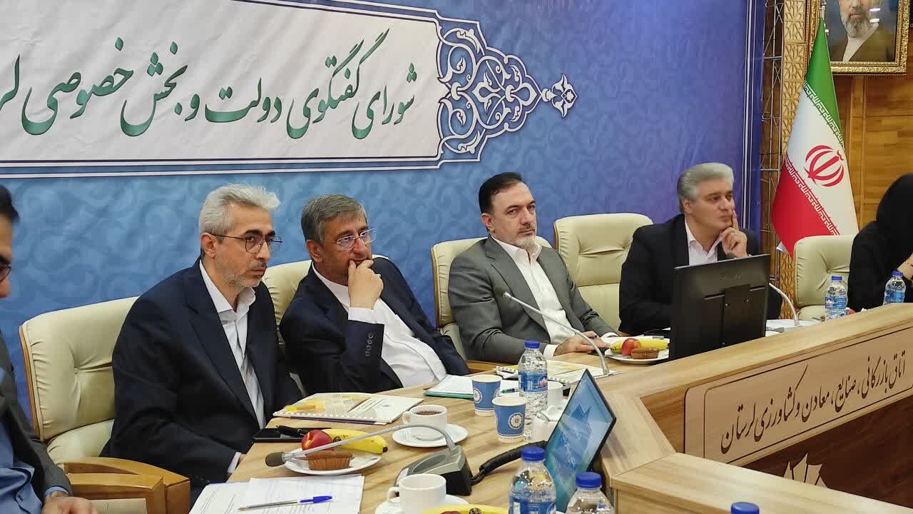 همسایگی با ۱۵ کشور ظرفیت بزرگ تجارت ایران؛ تمهید مشوق صادراتی در مرزهای شرقی