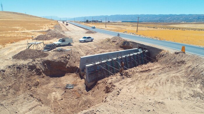 ۶۲ میلیارد تومان برای حذف نقاط حادثهخیز محور زرنه ایوان هزینه میشود