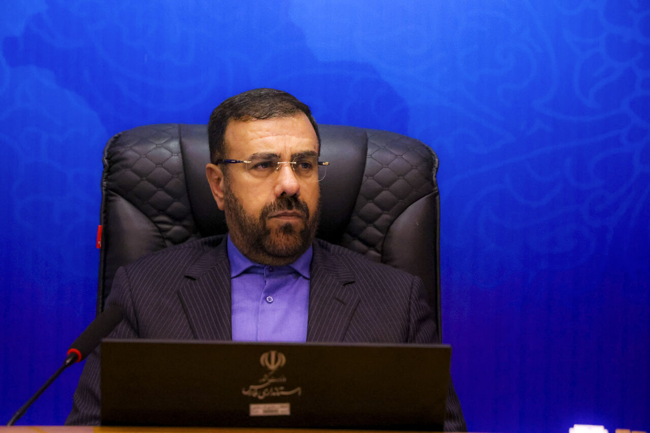 استاندار فارس: جنگ اقتصادی نیازمند آرایش مدیریتی جدید است
