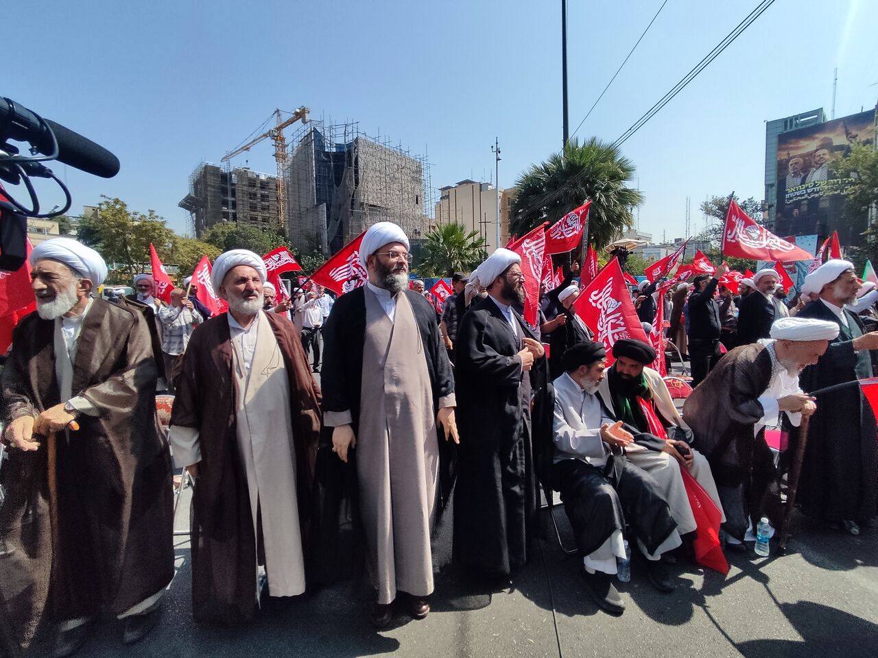 راهنمای مذهبی برای حل مشکلات متولدین هر ماه