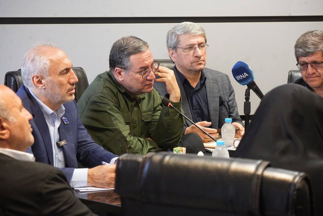 استاندار آذربایجان‌غربی: مرزنشینان باید از ظرفیت‌های اقتصادی مرزها بهره‌مند شوند