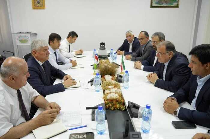 اینچهبرون- دوشنبه، مسیر تازه تجارت گلستان با آسیای میانه