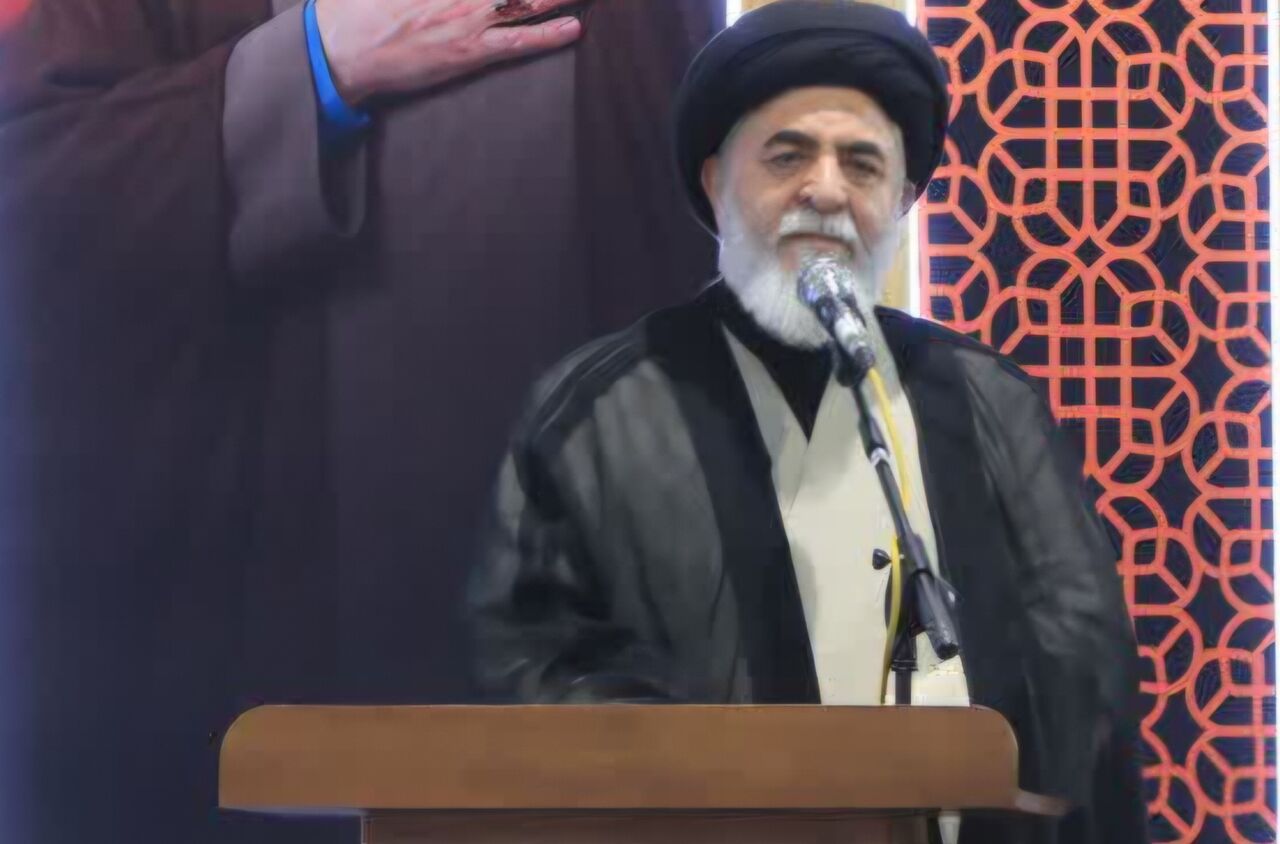 مساجد نقش بیبدیلی در تربیت انسانهای مؤمن و بصیر و مسئولیتپذیر ایفا میکنند