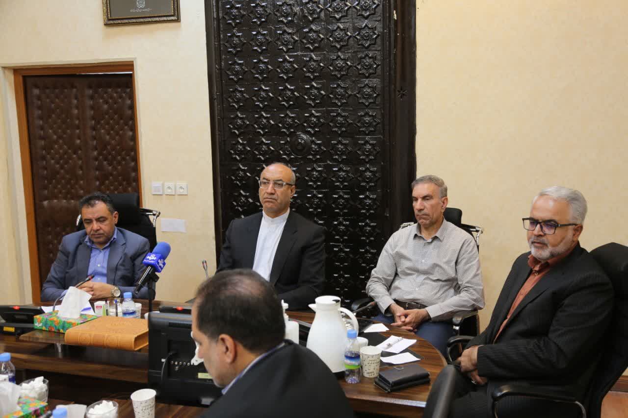 استاندار: تکمیل تقاطع آزادگان و توسعه حمل و نقل برقی در اولویت شهرداری کرمانشاه باشد