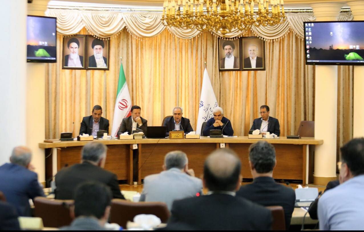 استاندار آذربایجان شرقی: تعلل در توسعه پست‌ های فوق‌ توزیع قابل توجیه نیست