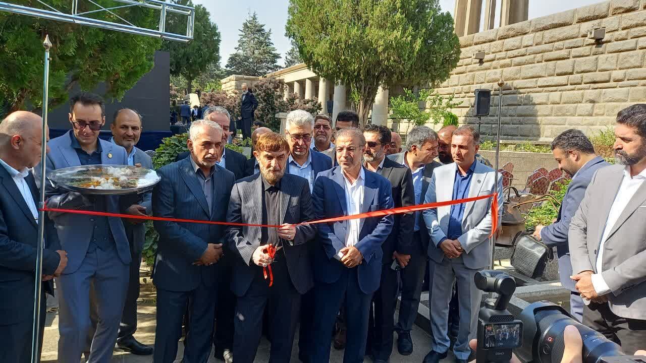 نمایشگاه گیاهان دارویی حکیم هزاره‌ها در همدان گشایش یافت