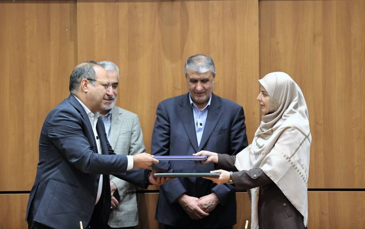 تفاهم‌نامه تاسیس «مرکز تحقیقات سلامت هسته‌ای ایران‌زمین» امضا شد