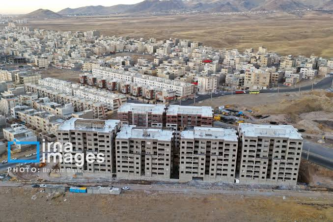 تهران تا سراسر ایران؛ «خانهریز» چگونه سرمایههای کوچک را جذب میکند؟