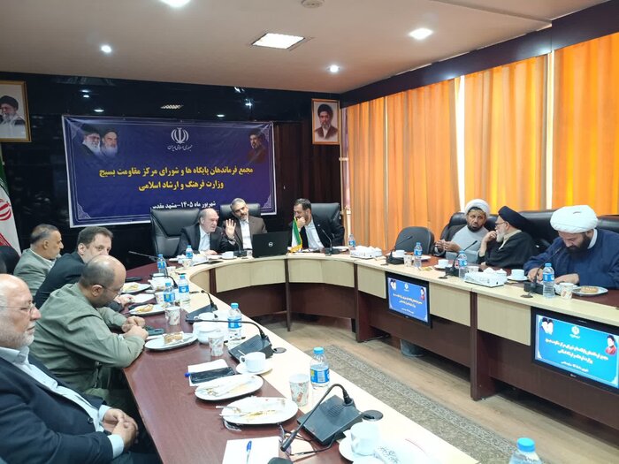 مشاور عالی وزیر فرهنگ: شعار «باید برخاست» به خیزشی جهانی تبدیل شد