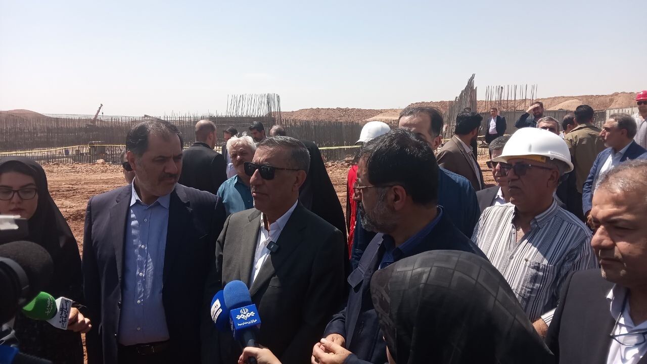 بازدید معاون اجرایی رئیسجمهور از تصفیهخانه فاضلاب قم