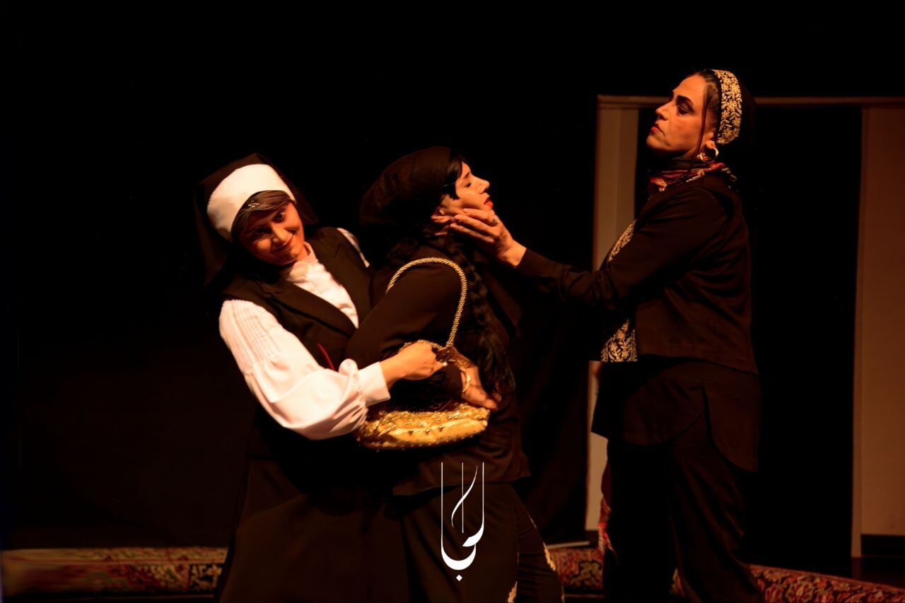 روزهای داغ تئاتر در استان‌ها؛ ۷۱ نمایش در گوشه و کنار کشور روی صحنه است