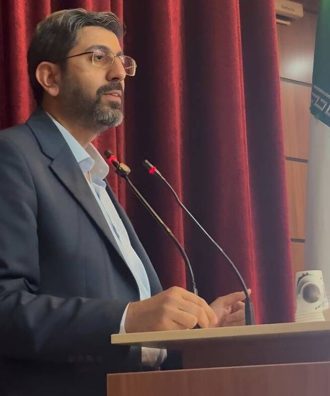 تربیت مربیان و مشاوران تراز، راهکاری برای تقویت هویت دانش‌آموزان است