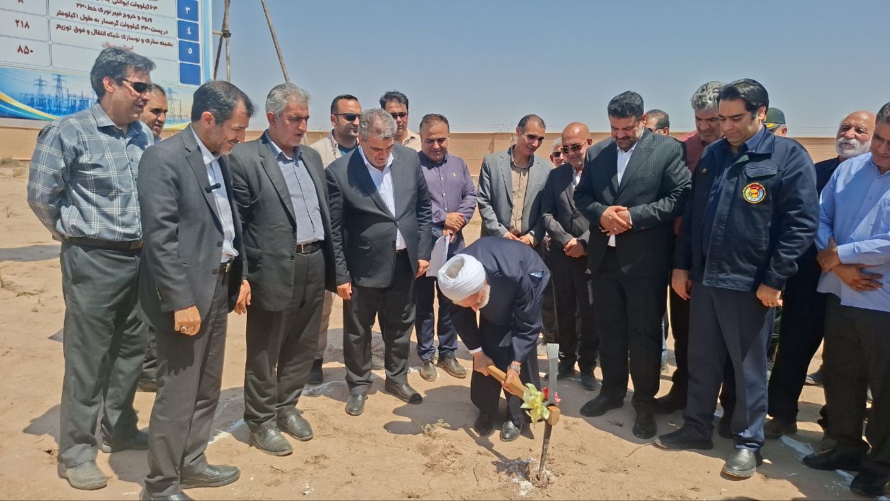 آغاز ساخت پست ۶۳ کیلوولت ابریشم گرمسار با حضور معاون حقوقی رییسجمهور