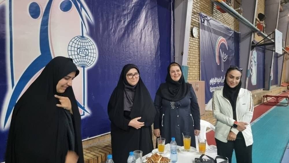 بازدید محمدیان از اردوی تیم ملی ترامپولین بانوان