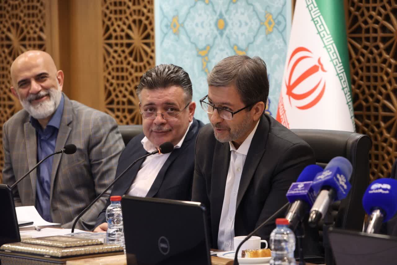 استاندار: استفاده از ظرفیت نخبگان محور اصلی پیشرفت اصفهان است