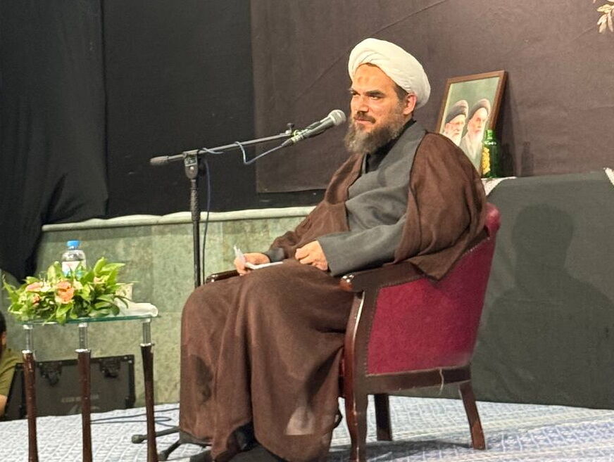 حجت الاسلام گلپایگانی: شهیده بشرا خامنه‌ای خود را وقف آقای شهید ایران کرد