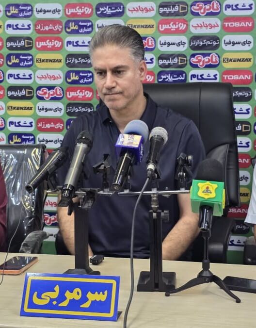 مطهری: فولاد فوتبال بی نقصی را در آبادان ارائه داد