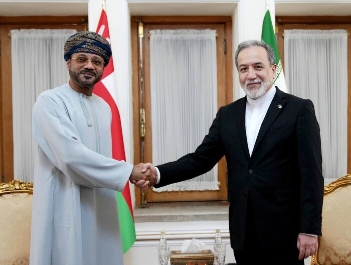FM Araghchi meets with Omani counterpart in Tehran