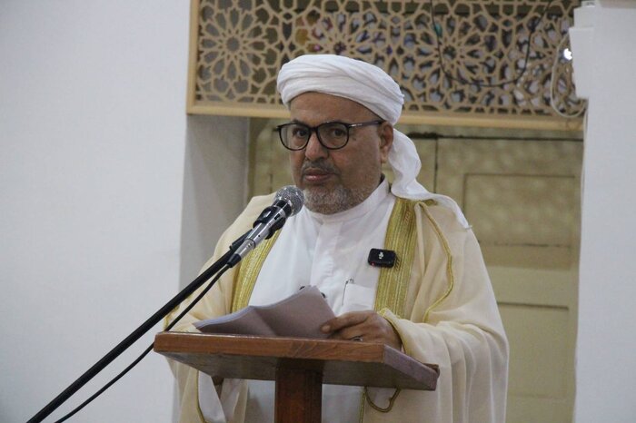 تأکید ائمه جمعه کیش بر وحدت و همدلی امت اسلامی