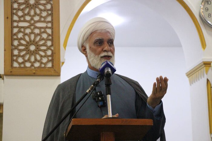 تأکید ائمه جمعه کیش بر وحدت و همدلی امت اسلامی
