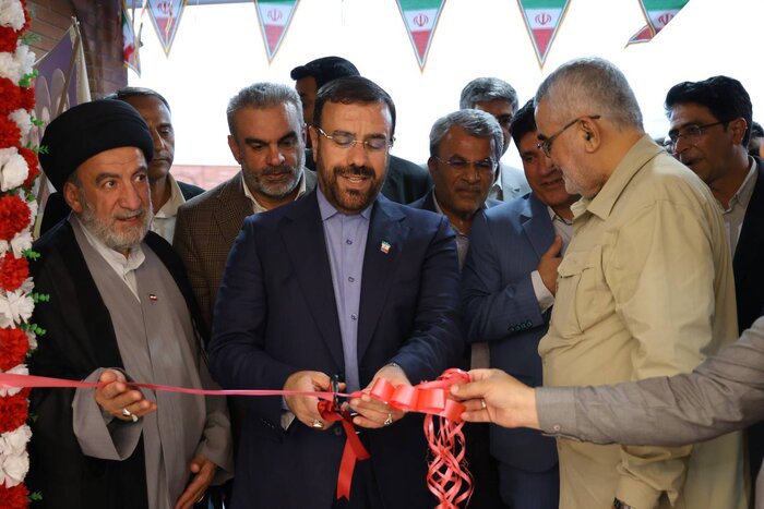 استاندار فارس: مدرسهسازی صدقه جاریه ماندگار است