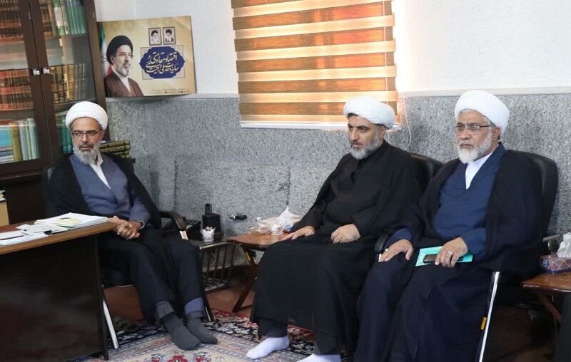 بدون عنوان