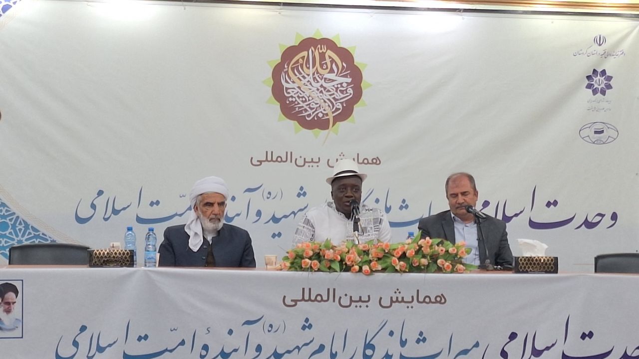 تلاش رهبر شهید انقلاب نهادینه کردن گفتمان وحدت در جهان بود