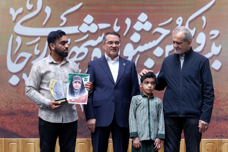 سپردن مسئولیتها به افراد توانمند، زمینهساز پیشرفت و تقویت اعتماد مردم است